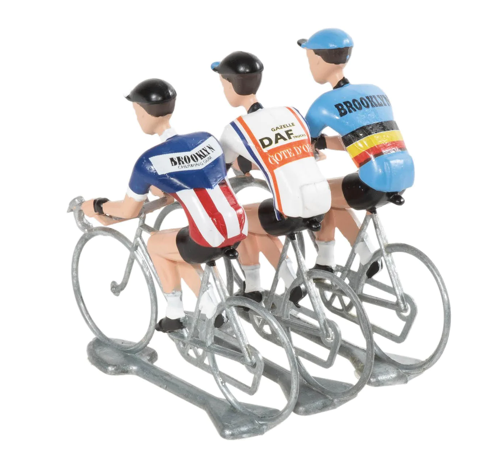 Cycling Hero's 3 Cyclists Kit/FLANDRIENS